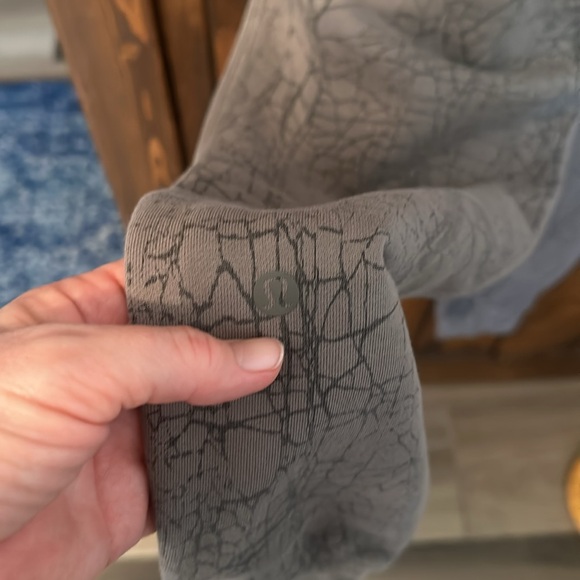 Lululemon Warm Down Jogger 7/8th Length, Size 6 - Picture 7 of 9